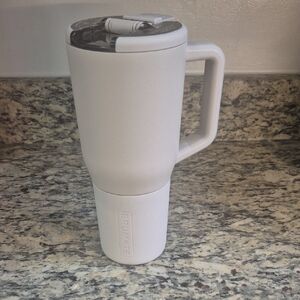 Brumate Muv 35oz In Dune